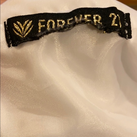 Forever 21 Major Graphic Lightweight Pullover Jacket - Picture 5 of 6